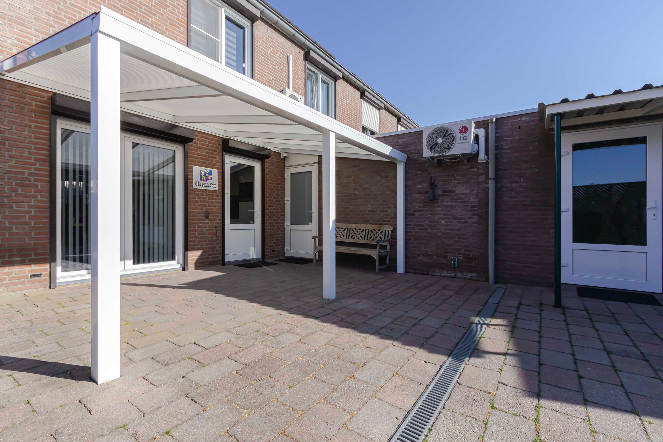 Photo 36 of Burchtstraat 36