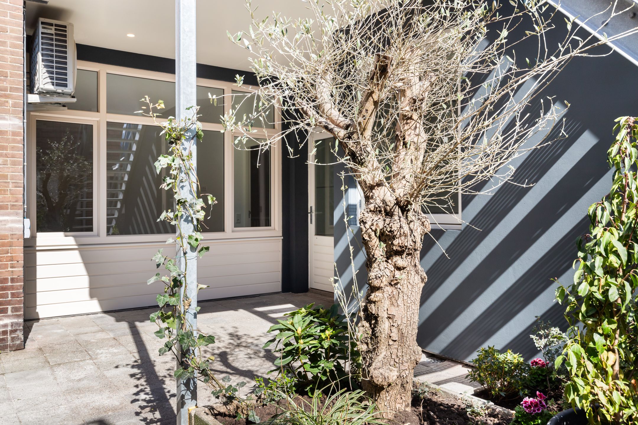 Foto 24 van Gijsbrecht van Amstelstraat 99