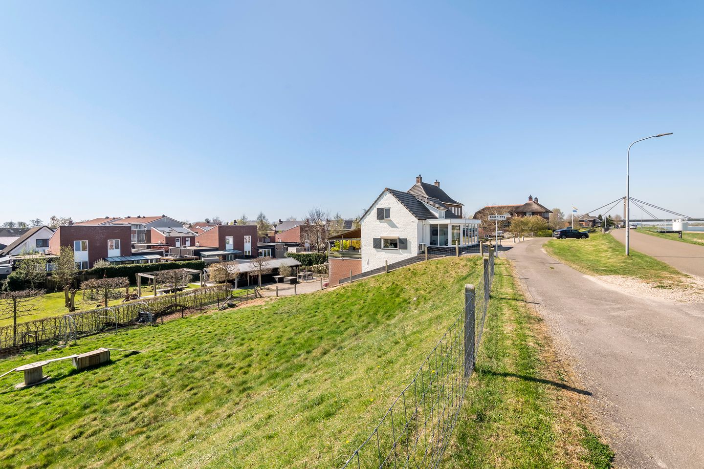 Foto 5 van Waalbandijk 77