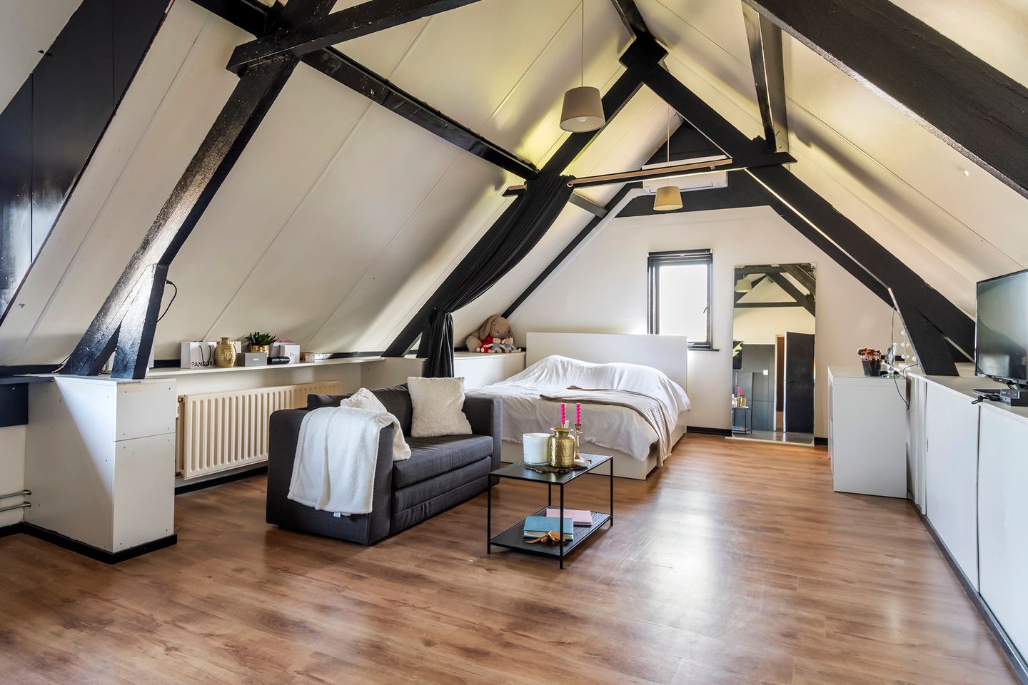 Foto 20 van Waalbandijk 77