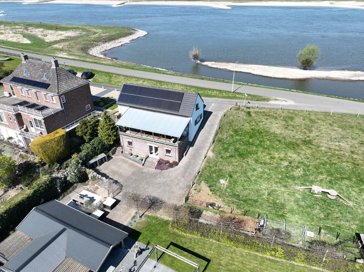 Foto 46 van Waalbandijk 77