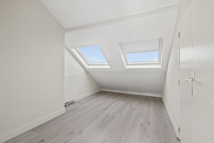 Foto 12 van Mgr. van de Weteringstraat 27-C