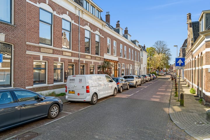 Foto 20 van Mgr. van de Weteringstraat 27-C