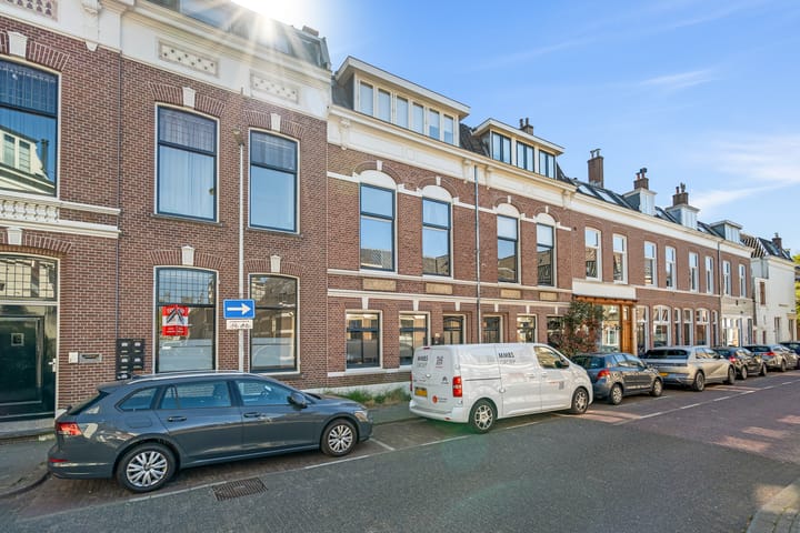 Foto 21 van Mgr. van de Weteringstraat 27-C