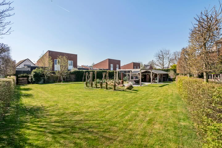 Foto 61 van Waalbandijk 77