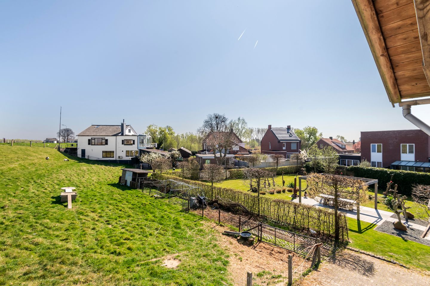 Foto 70 van Waalbandijk 77