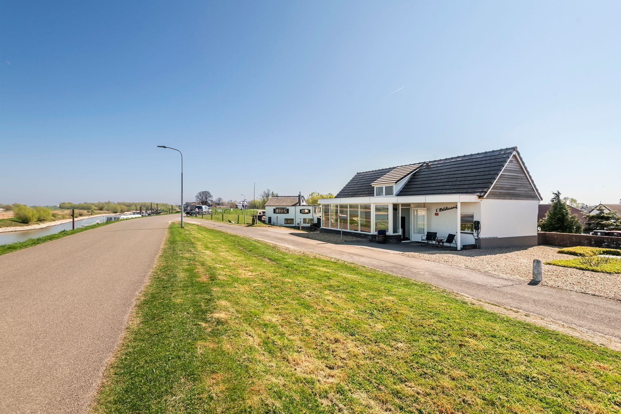 Foto 72 van Waalbandijk 77