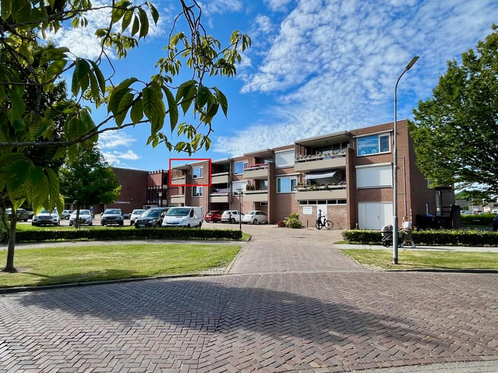 Koopwoningen - huizen te koop in [Funda]