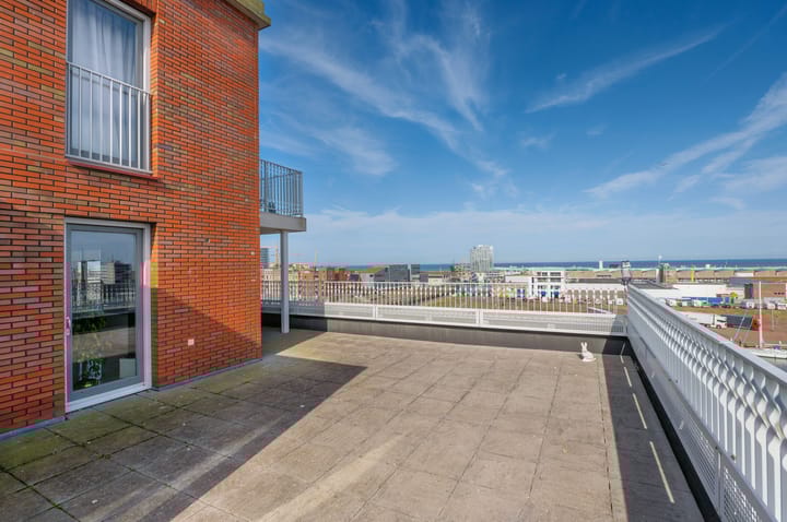 Foto 4 van Dr. Lelykade 104