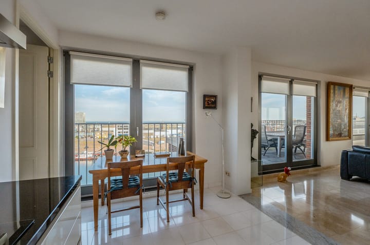 Foto 19 van Dr. Lelykade 104