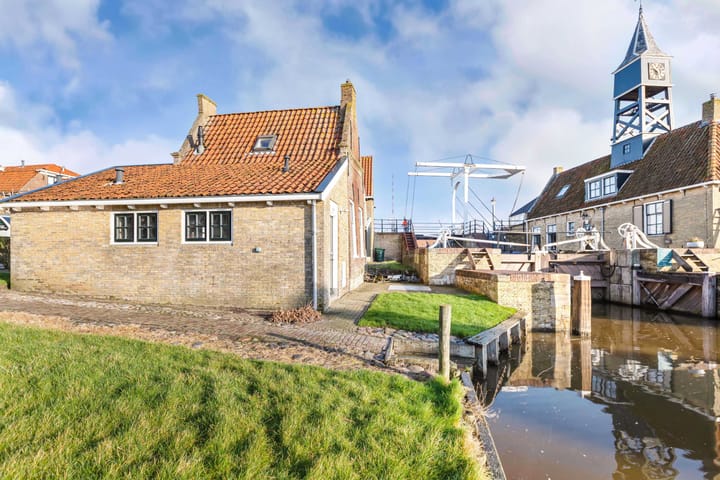 Foto 24 van Kalverstraat 4