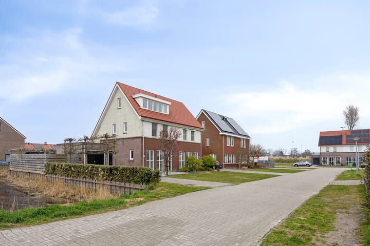 Photo 6 of Irissenstraat 25