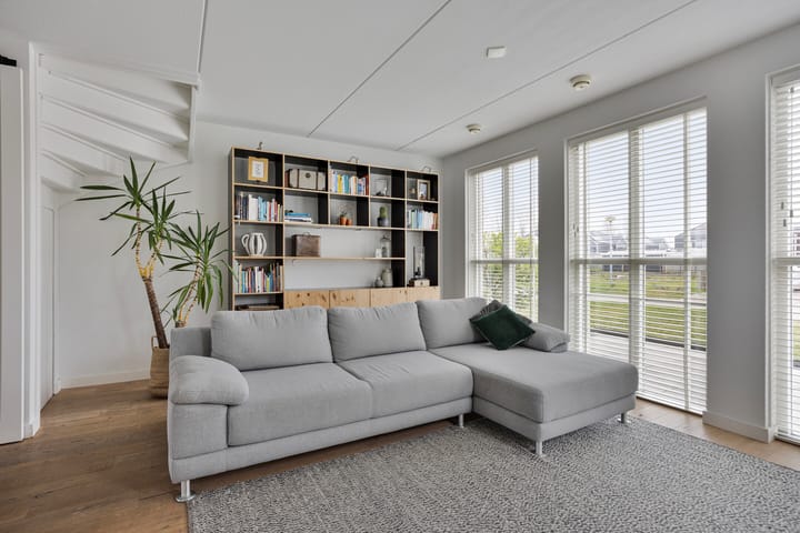 Photo 13 of Irissenstraat 25