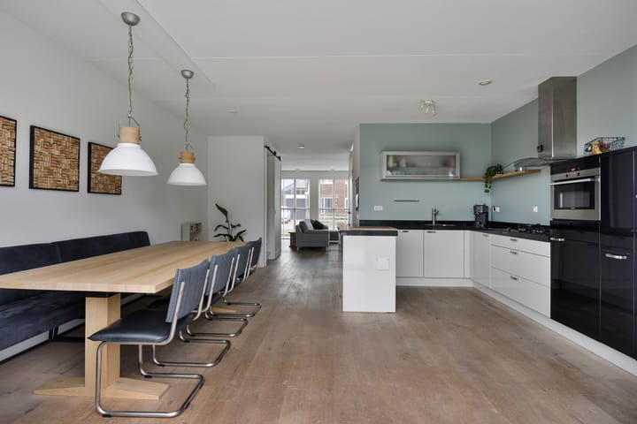 Photo 19 of Irissenstraat 25