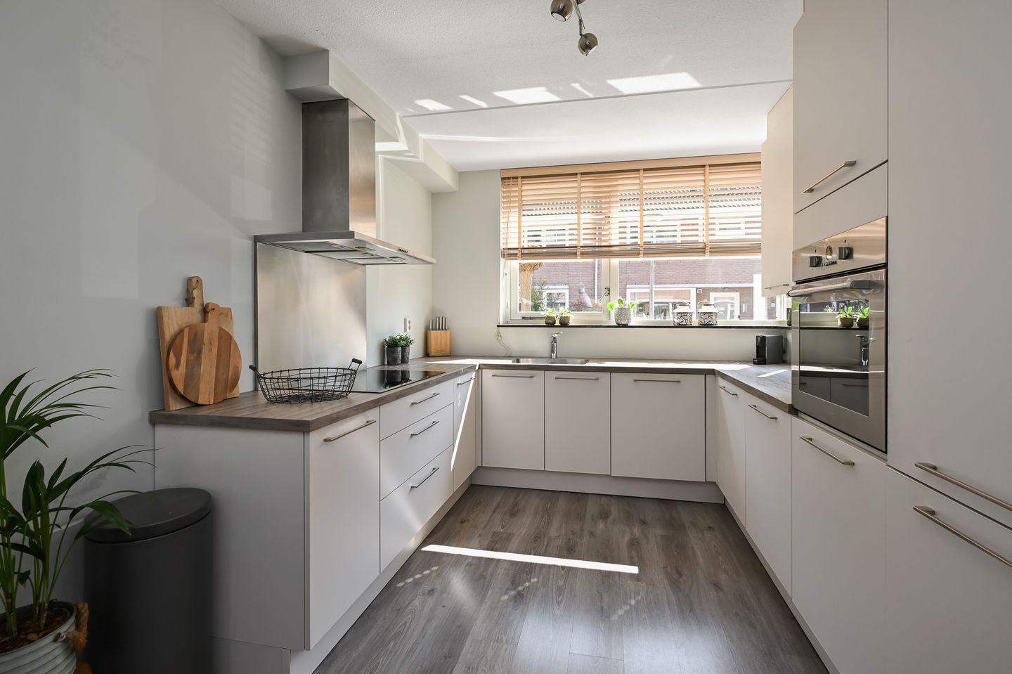 Photo 4 of Costa Ricastraat 99