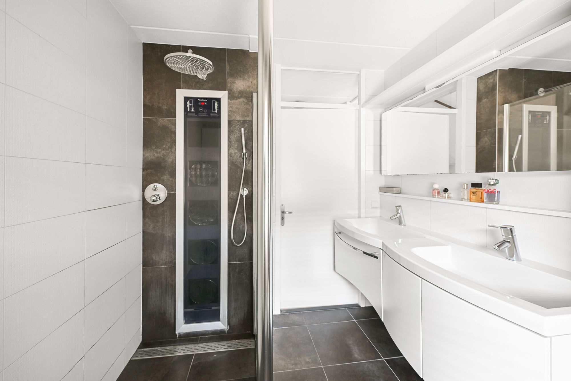 Photo 15 of Costa Ricastraat 99