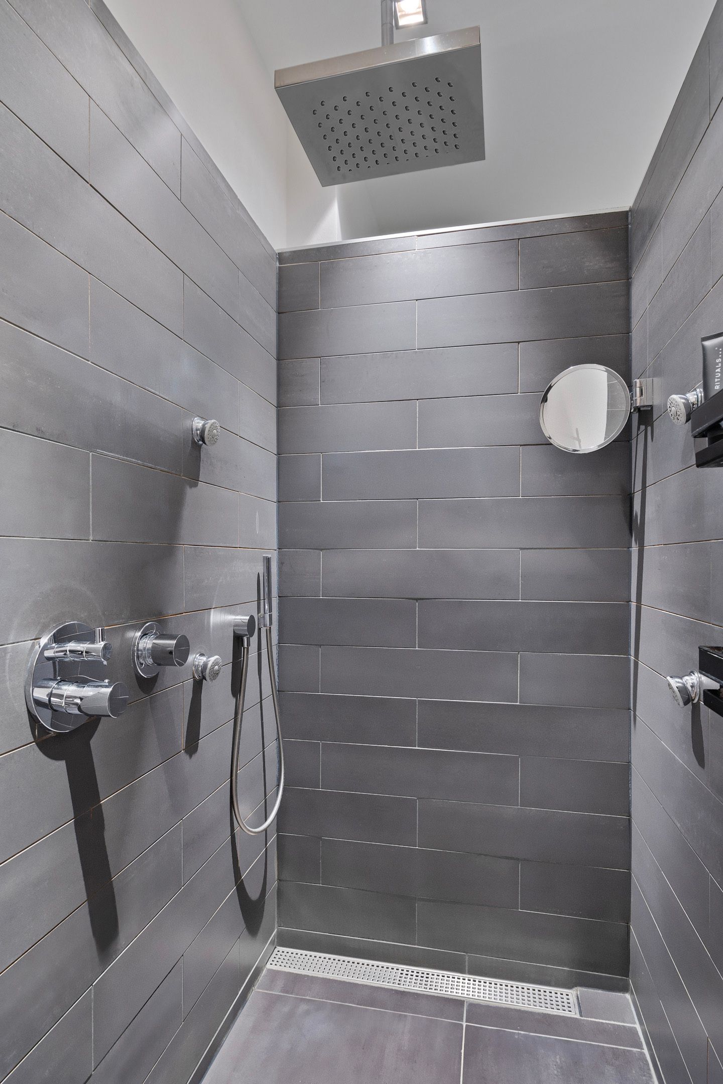 Foto 35 van Koolemans Beynenstraat 70