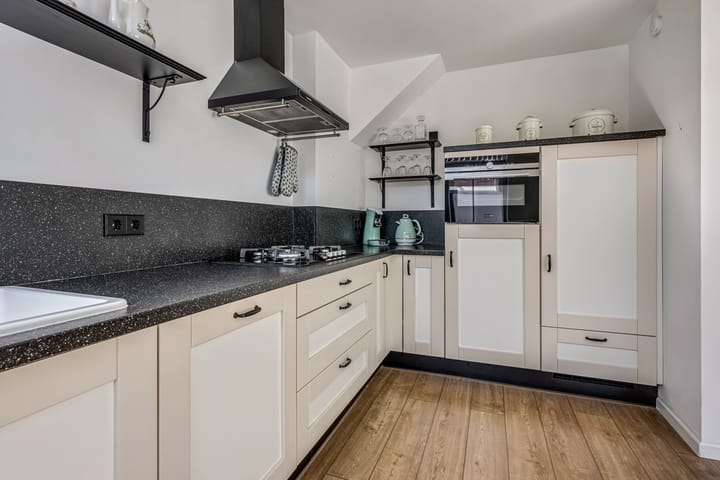 Foto 10 van Bart Crumstraat 4