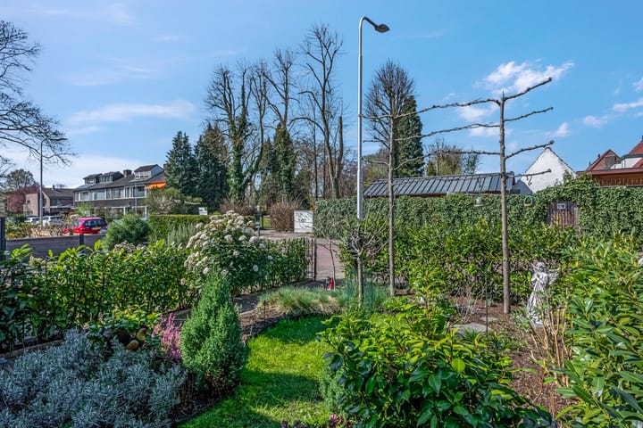 Foto 25 van Bart Crumstraat 4