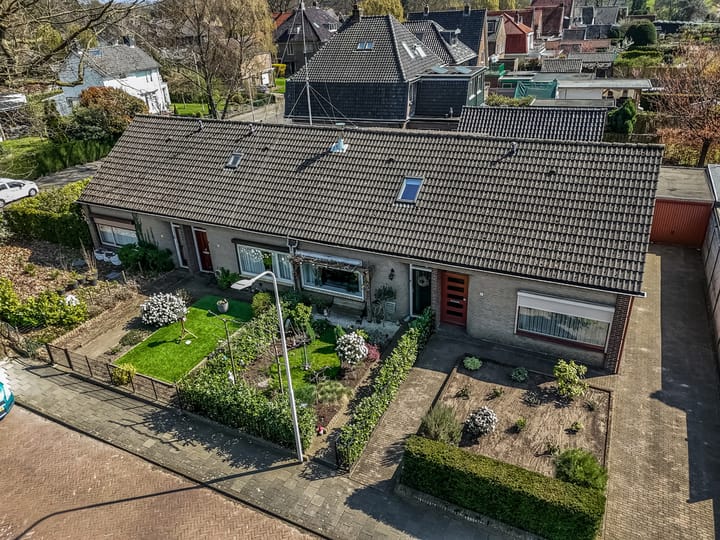 Foto 29 van Bart Crumstraat 4