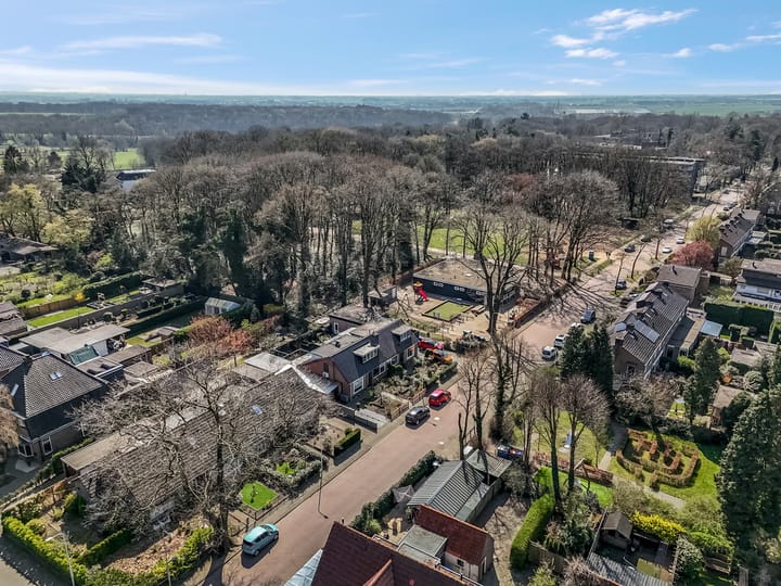 Foto 33 van Bart Crumstraat 4