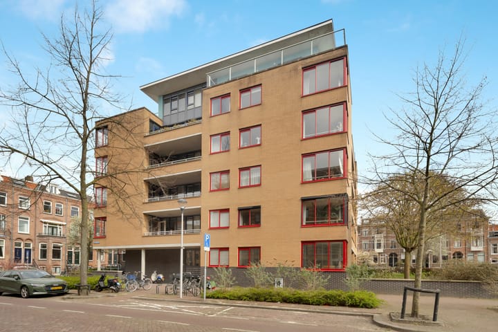 Photo 4 of Hartingstraat 132