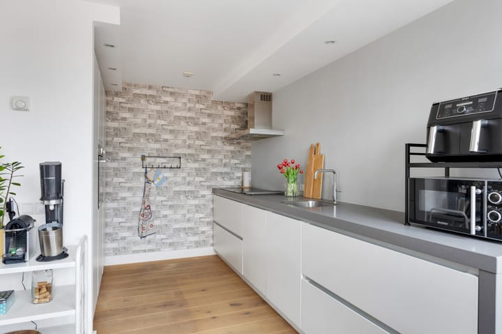 Photo 15 of Hartingstraat 132