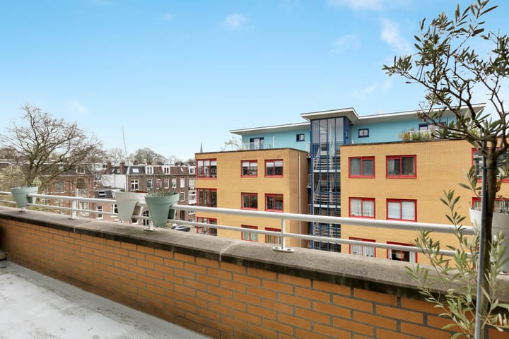 Photo 32 of Hartingstraat 132