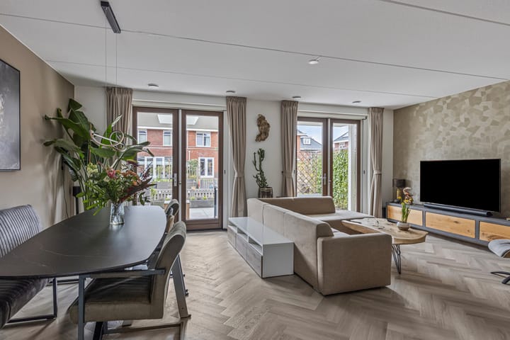 Foto 2 van Kruiwiel 6