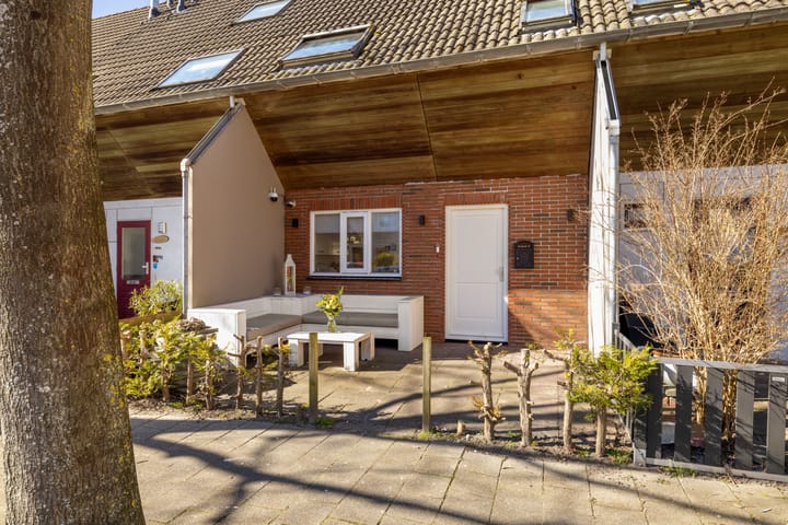 Photo 2 of Roekenbos 185