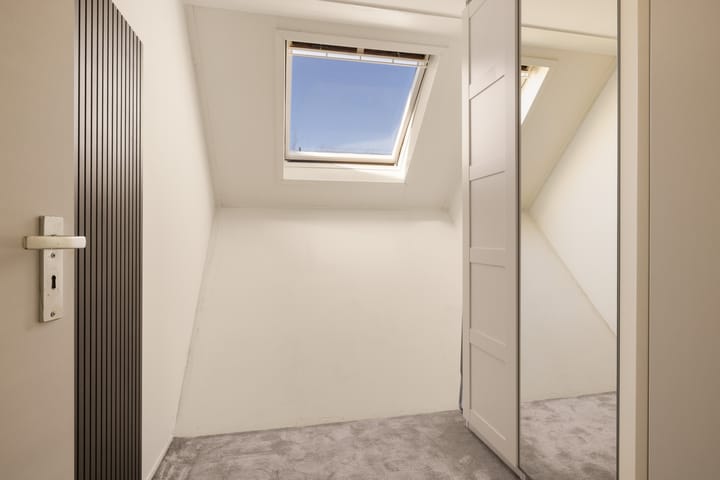 Photo 20 of Roekenbos 185