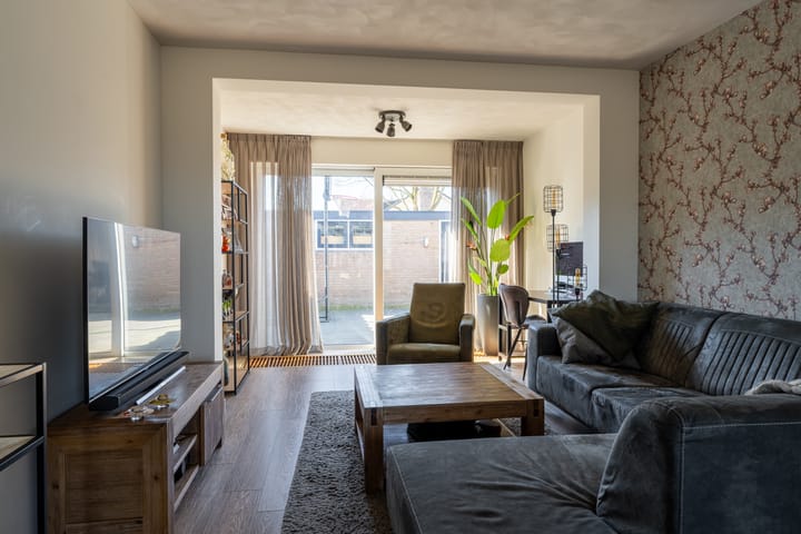 Foto 17 van Lindenheuvel 12