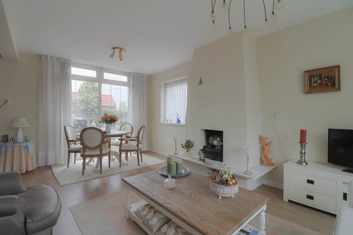 Foto 5 van Floris van Dijckstraat 13