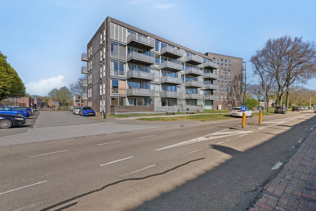 Foto 1 van Adriaan van Bergenstraat 24