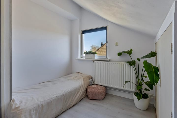 Foto 25 van Azaleaweg 12