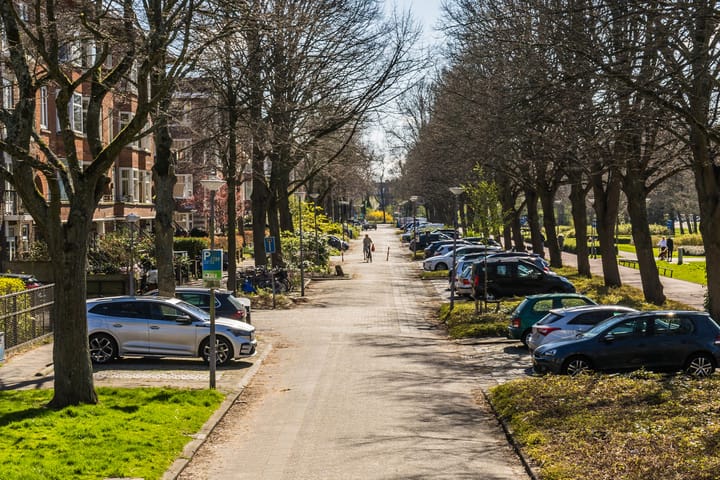 Foto 49 van Vroesenlaan 17-C