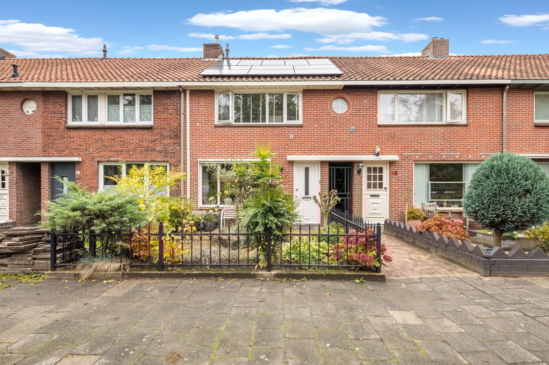 Foto 1 van Sint Theresiastraat 47