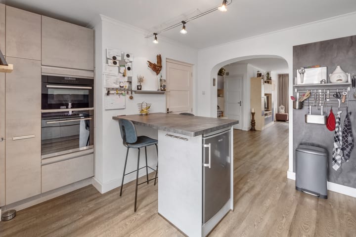 Foto 15 van Sint Theresiastraat 47