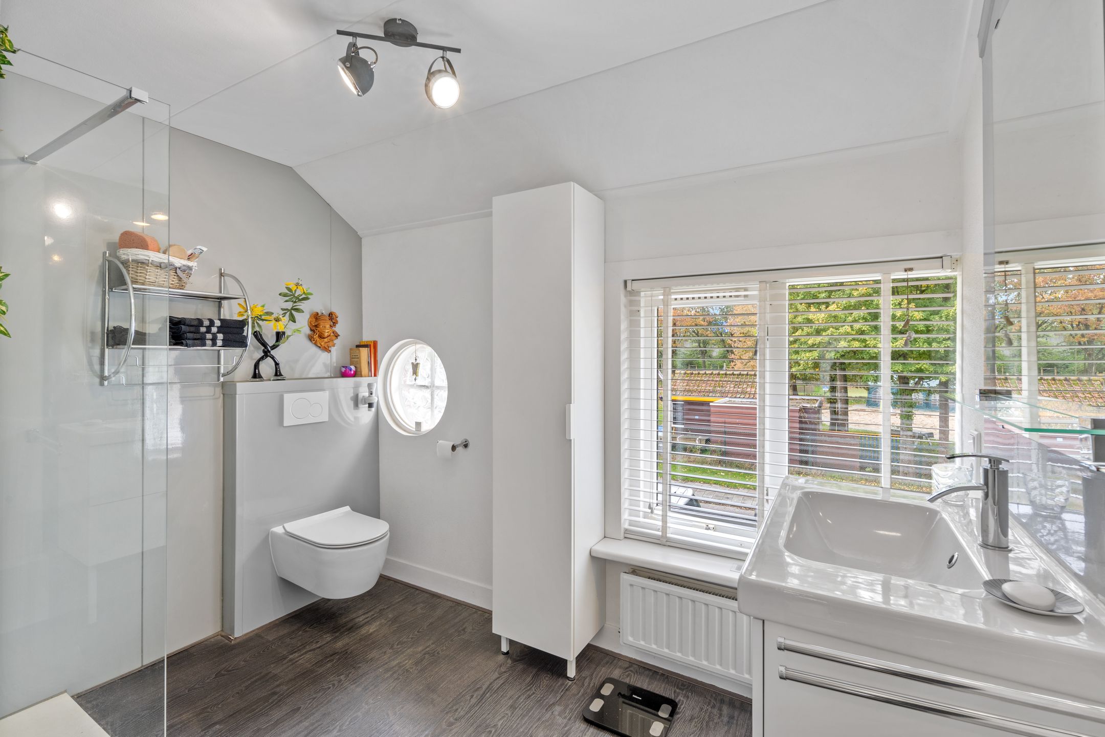 Foto 24 van Sint Theresiastraat 47