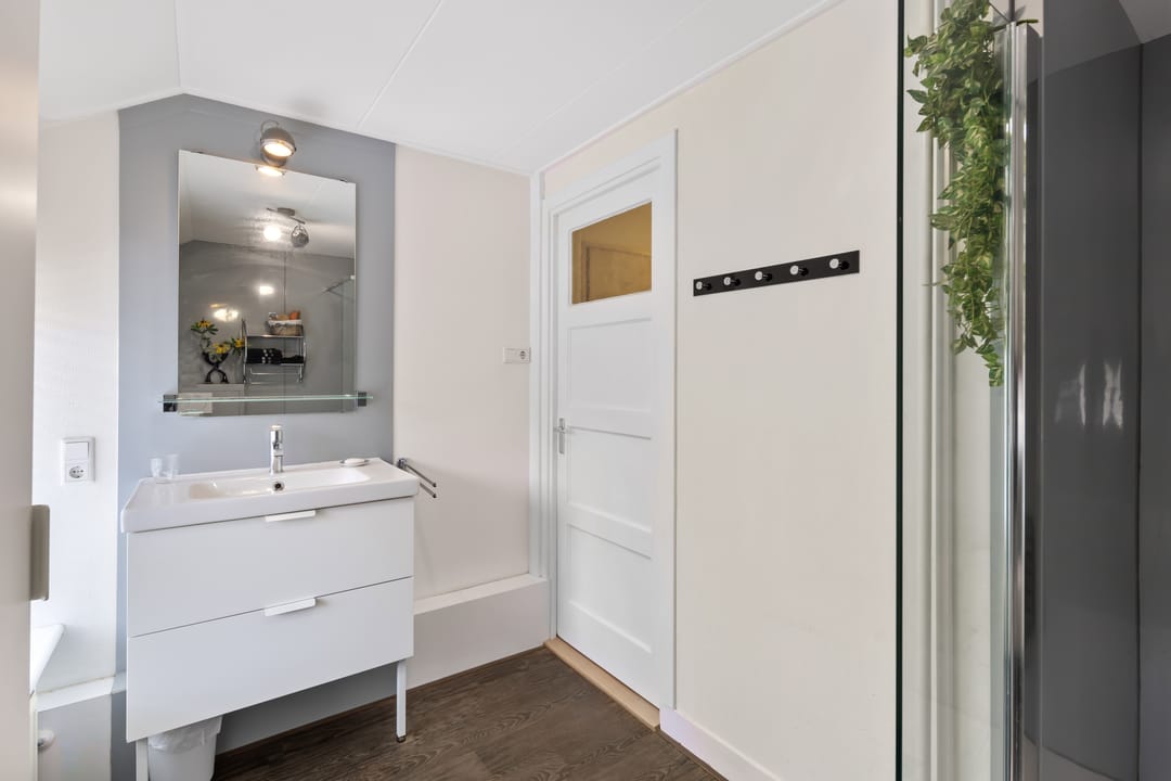 Foto 26 van Sint Theresiastraat 47