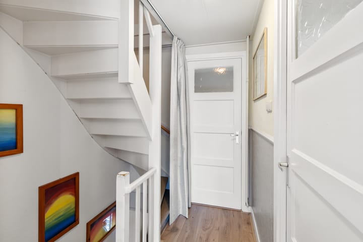 Foto 29 van Sint Theresiastraat 47