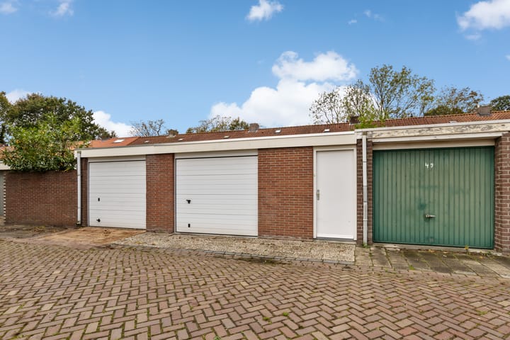 Foto 37 van Sint Theresiastraat 47