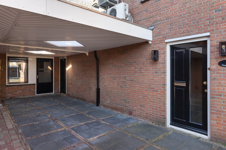 Foto 27 van Willem Royaardsstraat 50