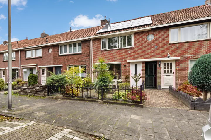 Foto 39 van Sint Theresiastraat 47