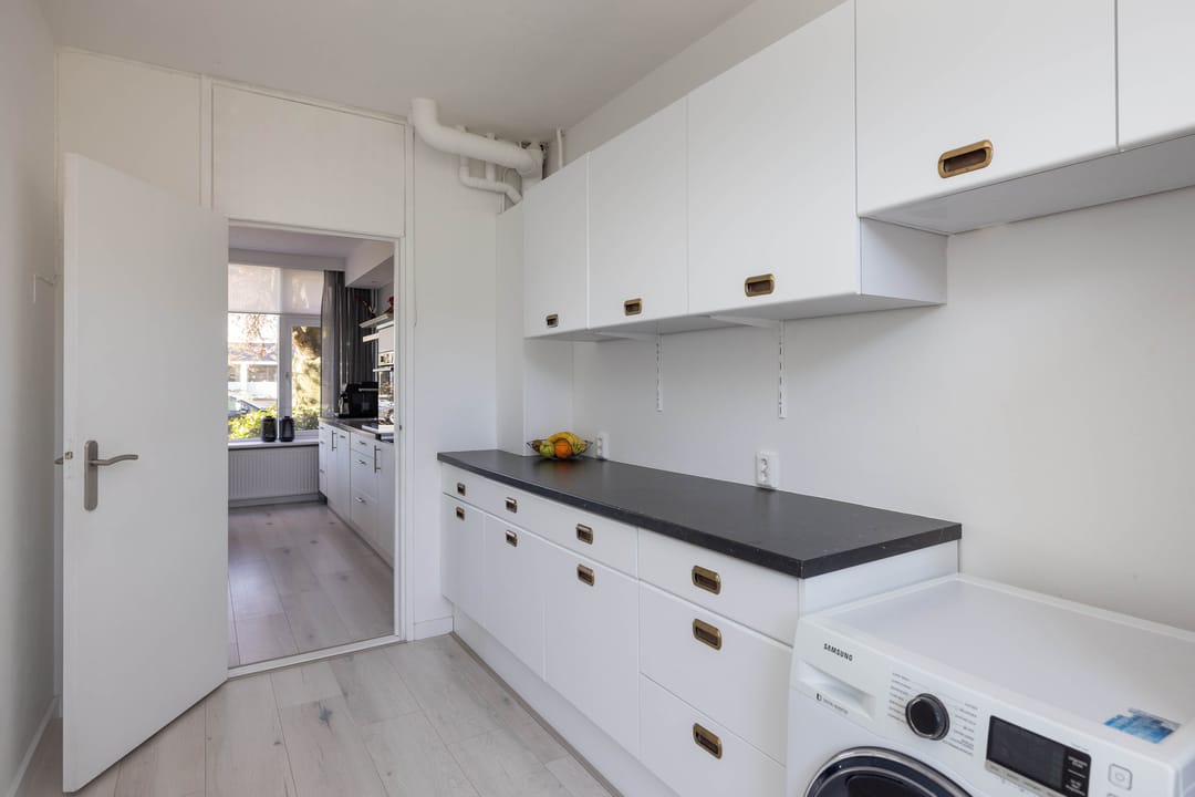 Photo 8 of Egstraat 11