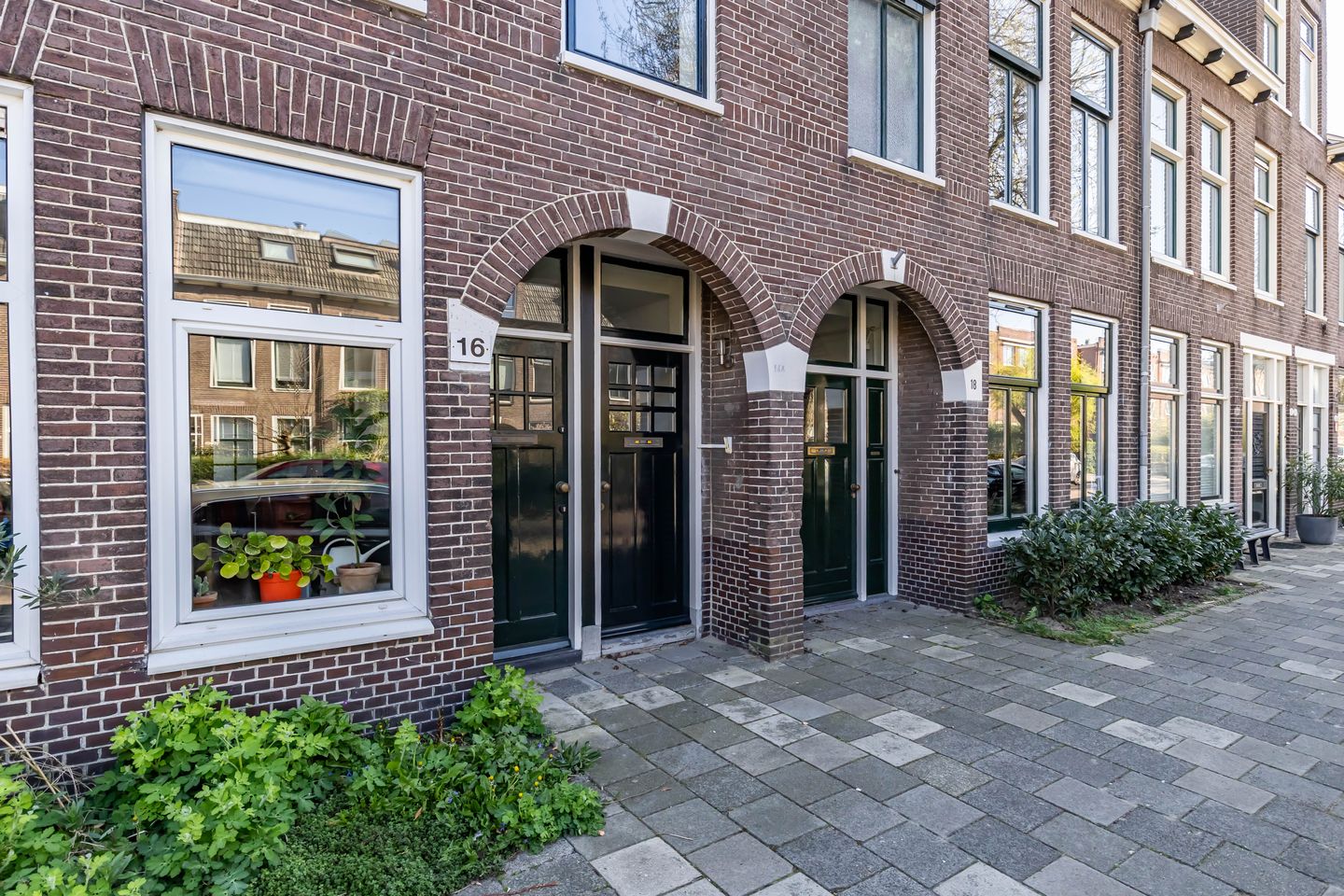 Foto 5 van Helper Weststraat 16-A