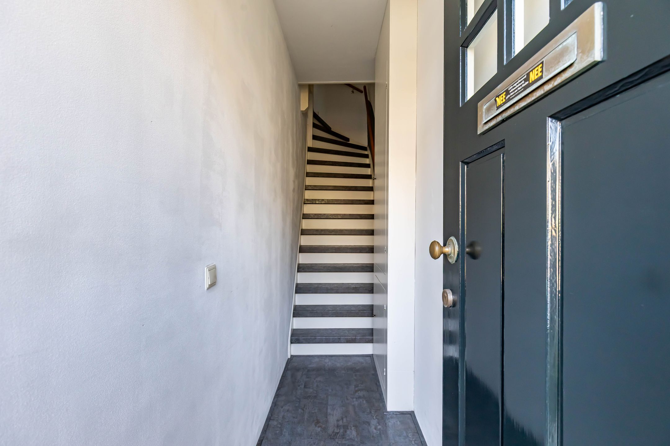 Foto 6 van Helper Weststraat 16-A