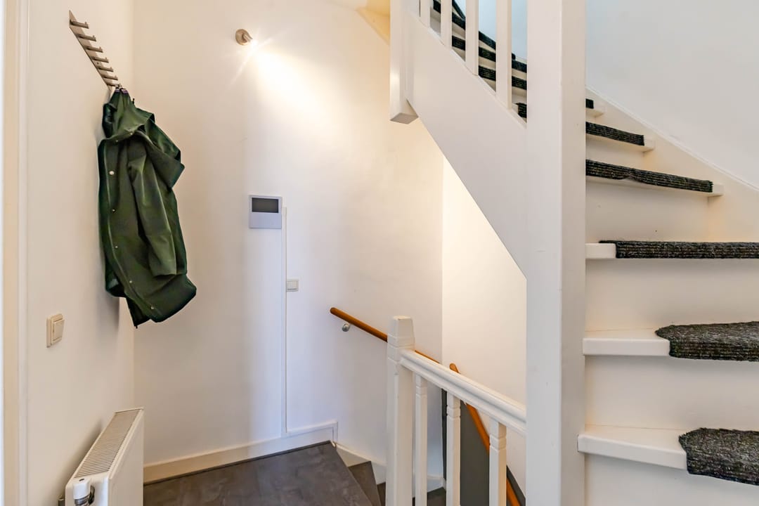 Foto 8 van Helper Weststraat 16-A