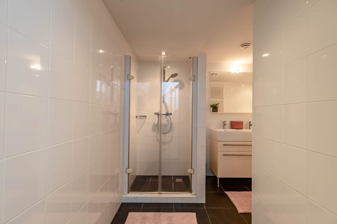 Foto 28 van Helper Weststraat 16-A