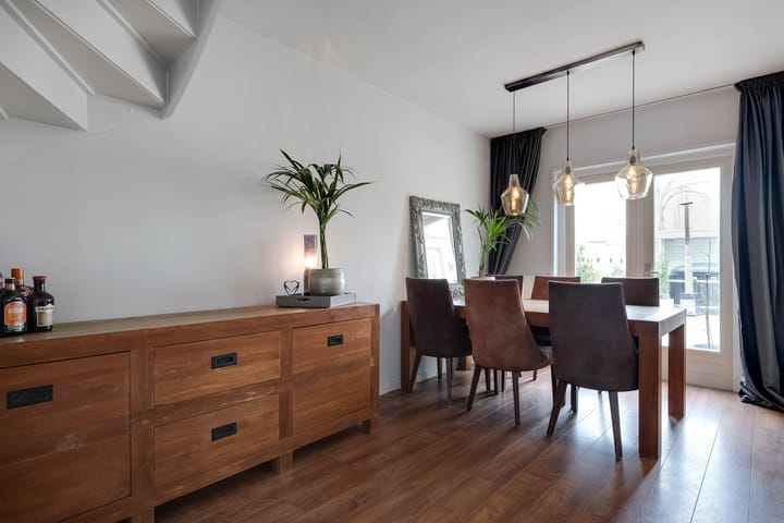 Foto 13 van Pieter Wariuslaan 19